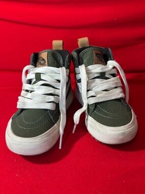 Vans Kids Olive Green High-Top Sneakers with White Laces